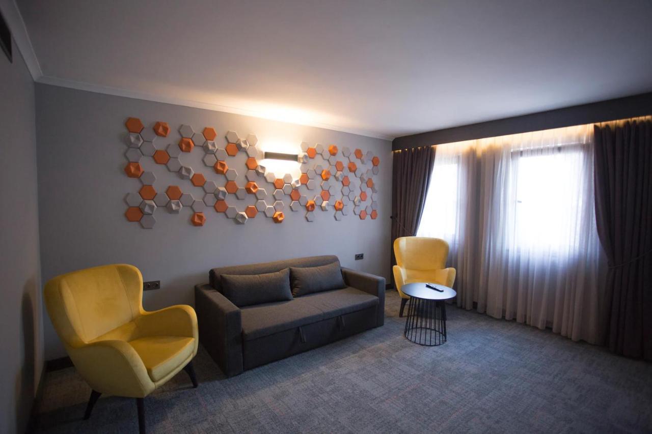 Days Hotel By Wyndham Ankara Cankaya Exterior photo