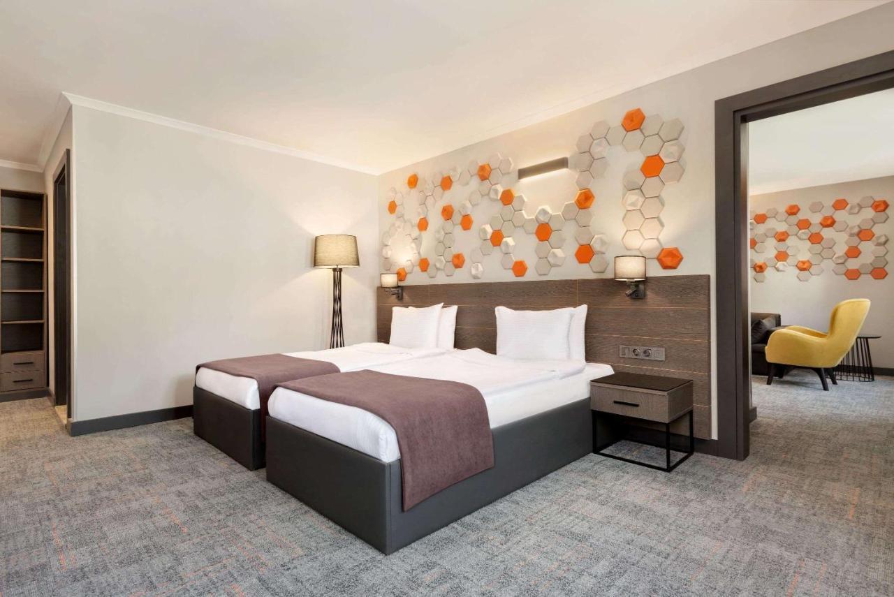 Days Hotel By Wyndham Ankara Cankaya Exterior photo