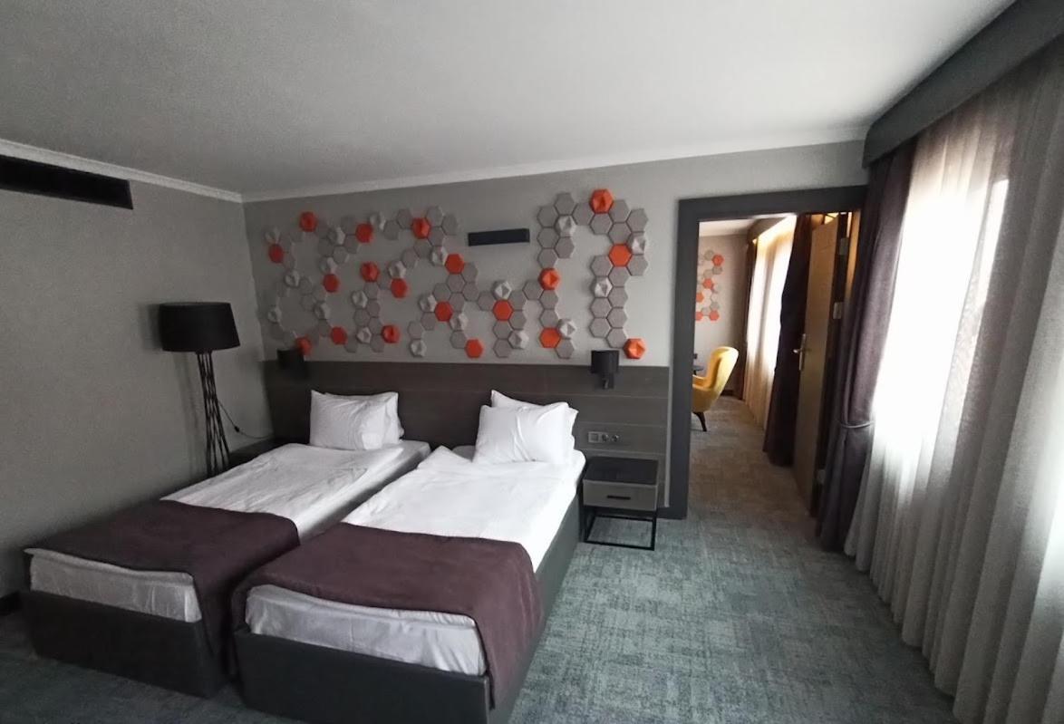 Days Hotel By Wyndham Ankara Cankaya Exterior photo
