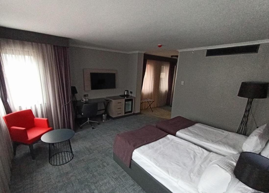 Days Hotel By Wyndham Ankara Cankaya Exterior photo