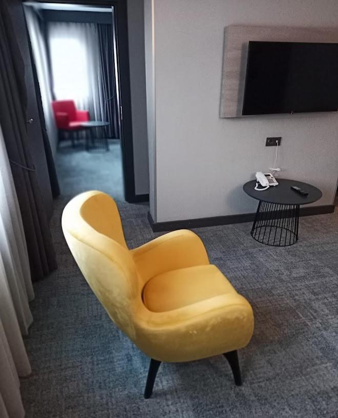 Days Hotel By Wyndham Ankara Cankaya Exterior photo